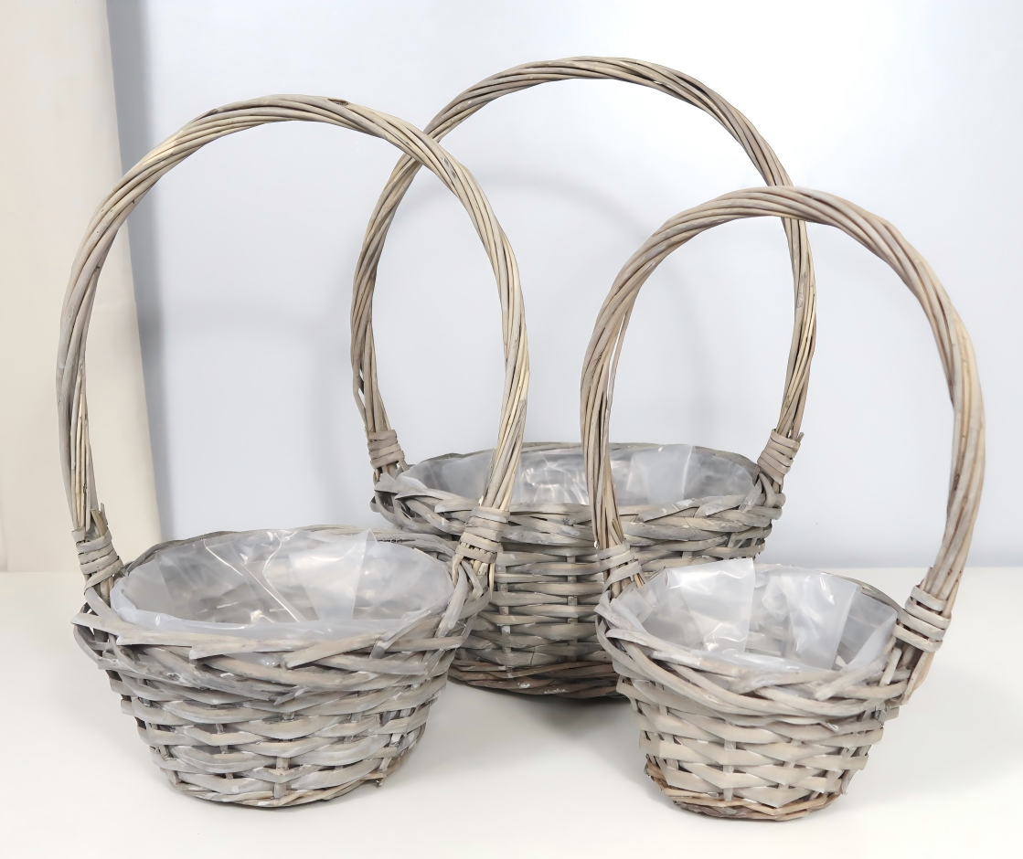 Wholesale Willow Wicker Basket w/ Handle, w/ Plastic Liner-Washed Gray