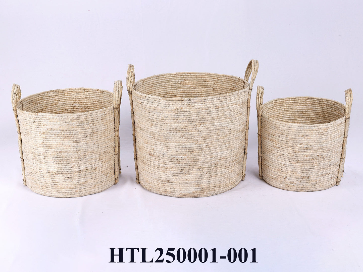 Corn Husk Laundry Hamper